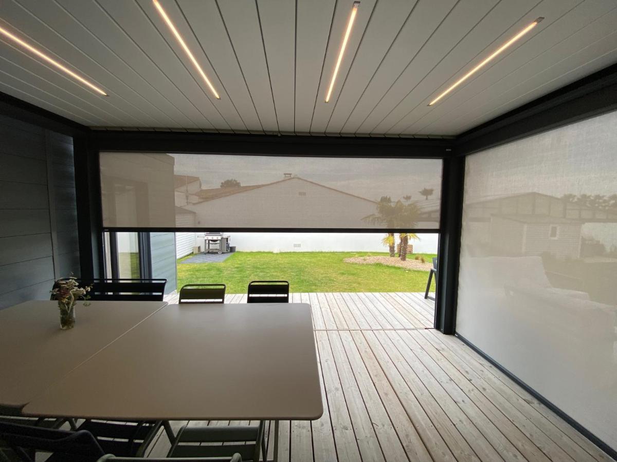 Cottage Moderne En Bord De Mer ブルティニョール・シュル・メール エクステリア 写真